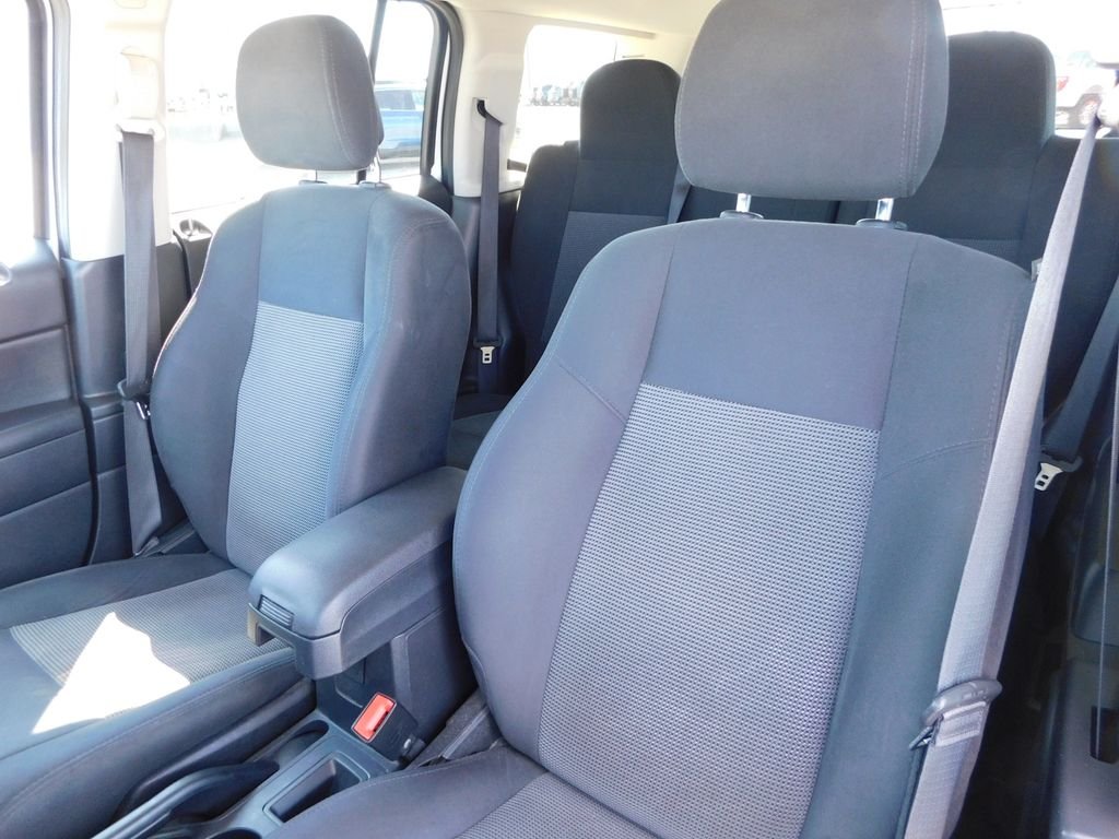 Used 2016 White Jeep Sport image 16