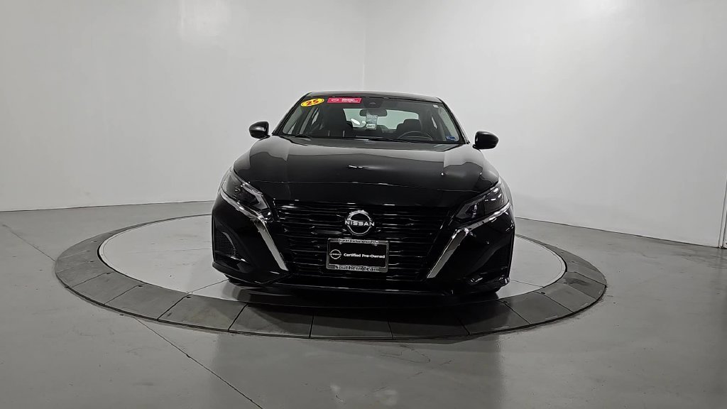 Used 2025 Black Nissan 2.5 S image 10