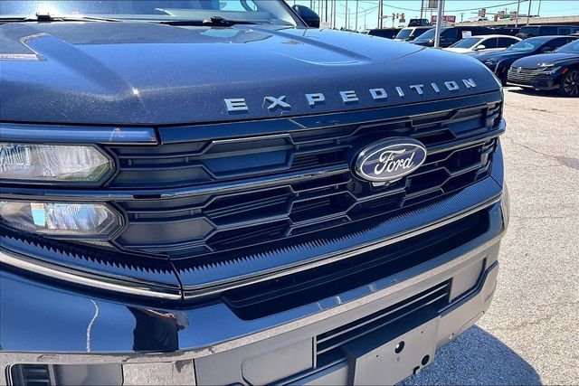 Used 2025 Black Ford Active image 26