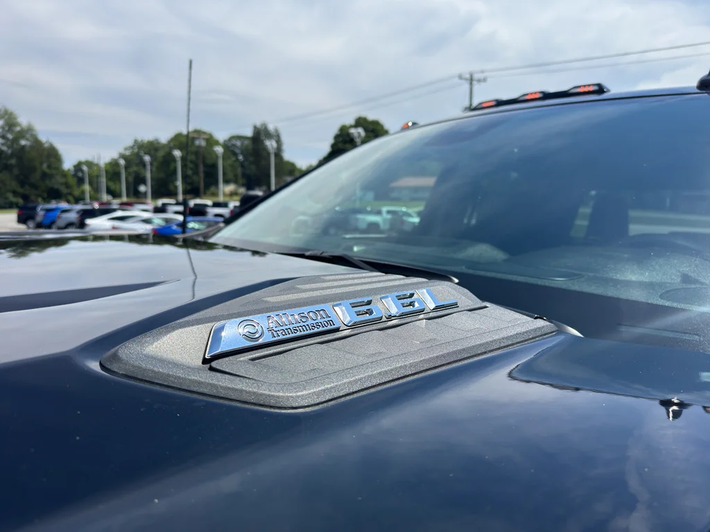 Used 2024 Black Chevrolet Custom image 11