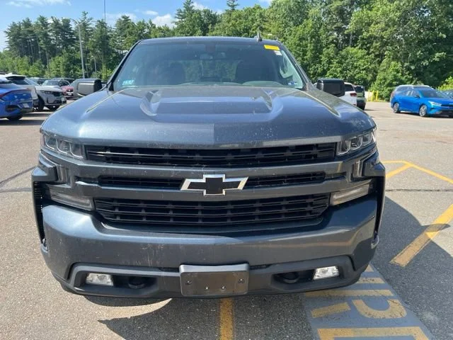 Used 2019 Shadow Gray Metallic Chevrolet RST image 8