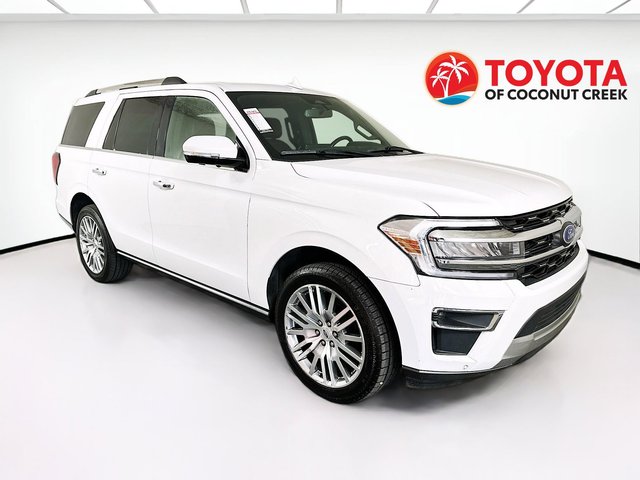 2024 Ford Expedition media 1