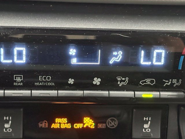 Used 2025 Black Toyota XLE image 39