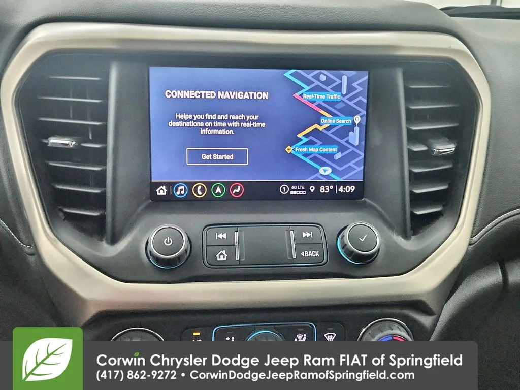 Used 2023 Silver GMC Denali image 25