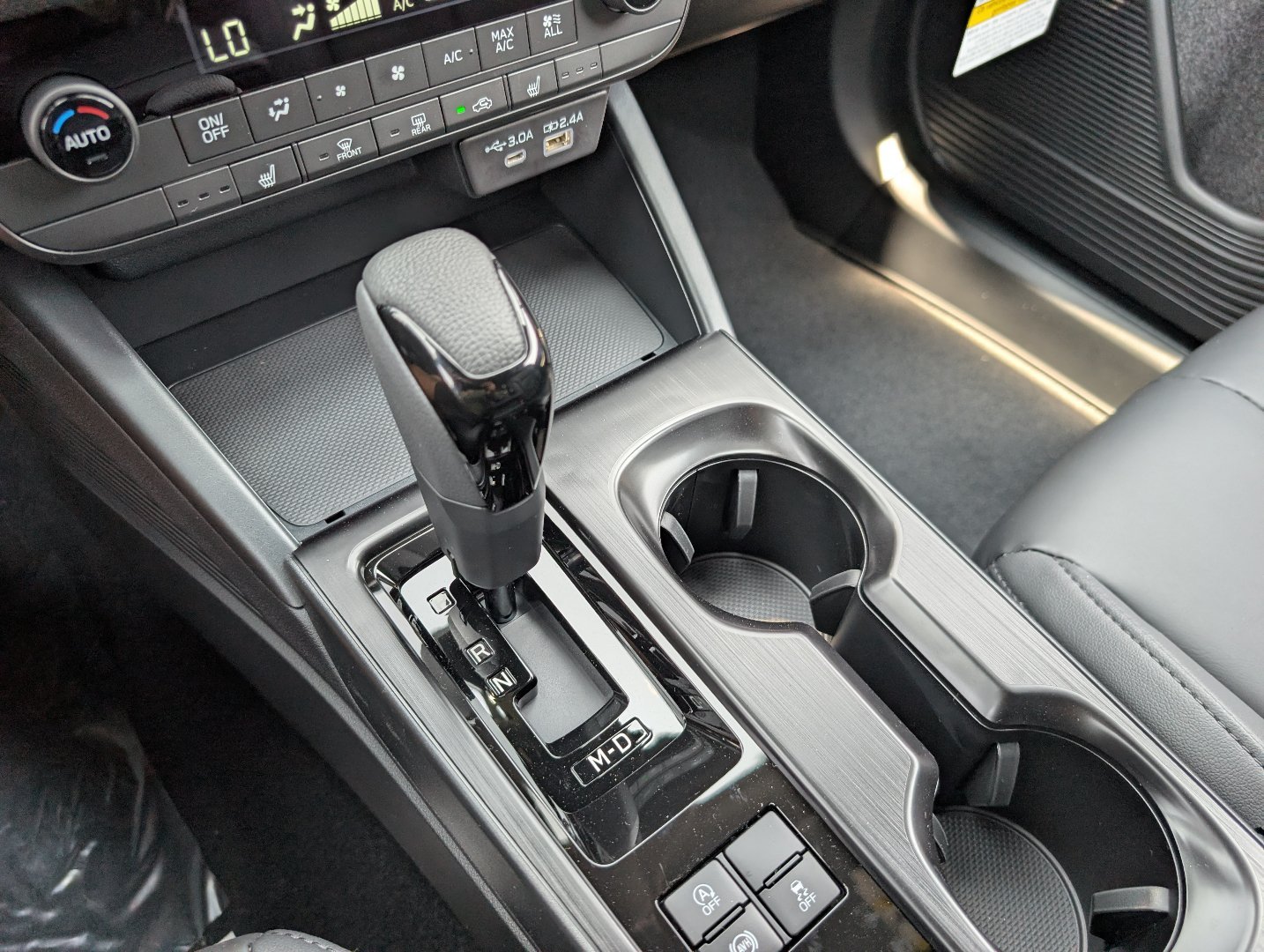 New 2026 ICE SILVER METALLIC Subaru Premium image 16