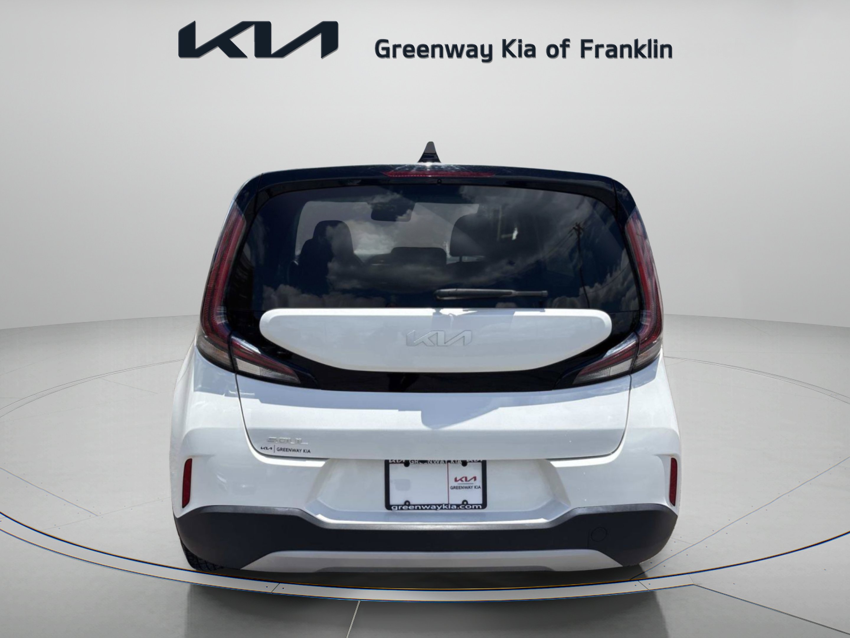 Used 2023 Snow White Pearl Kia LX image 6