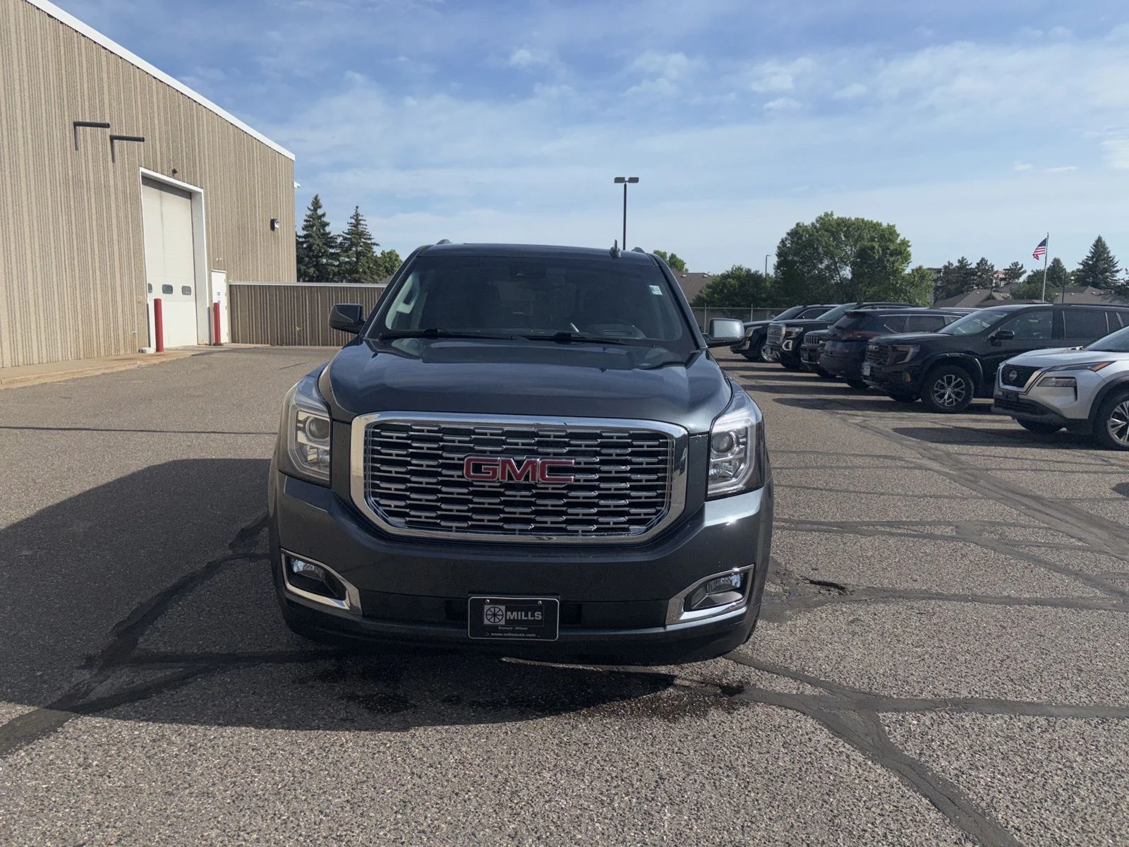 Used 2020 GMC Yukon Denali with VIN 1GKS2CKJ2LR118338 for sale in Brainerd, Minnesota