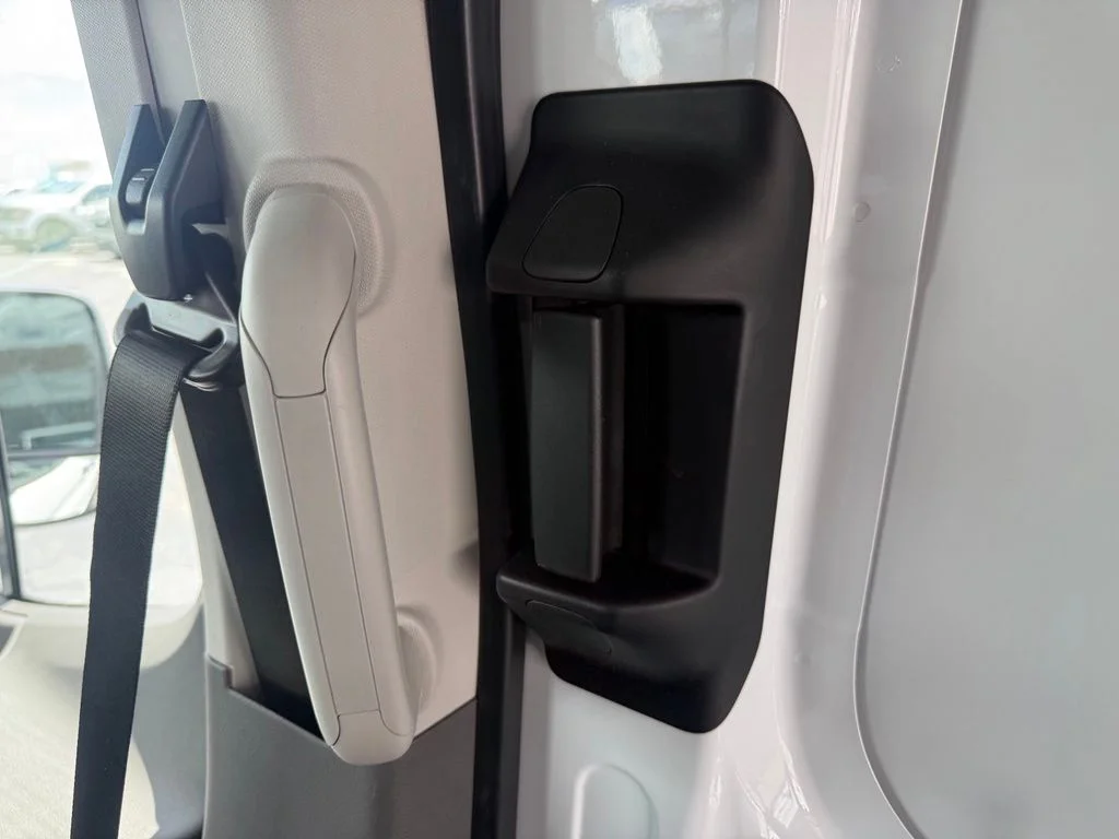 New 2026 Oxford White Ford Cargo Van image 41