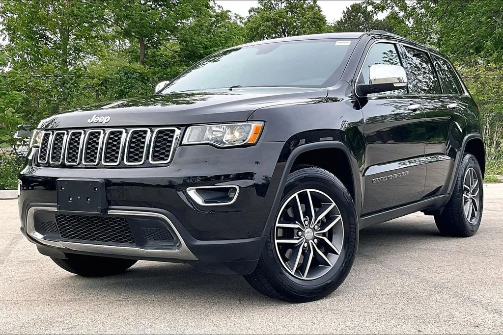 Used 2018 Black Jeep Limited image 12