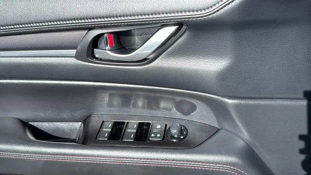 2025 Mazda CX-5 S Carbon Edition - Photo 22