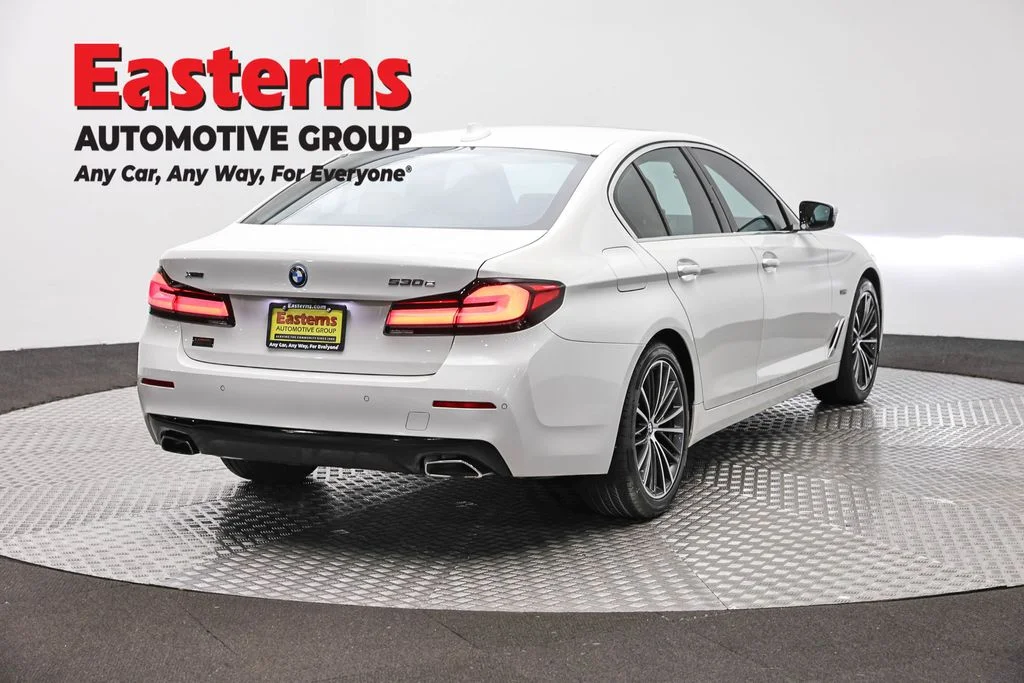 Used 2023 White BMW 530e iPerformance image 5