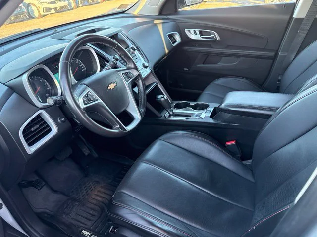 Used 2017 Silver Chevrolet Premier image 8