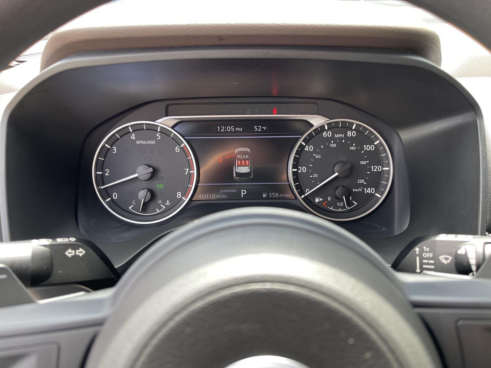 Used 2023 Glacier White Nissan S image 18