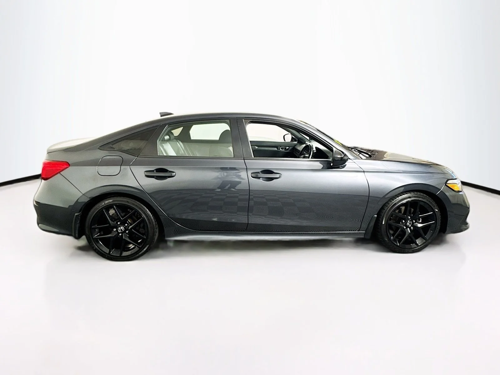 Used 2025 Blue Honda Sport image 9