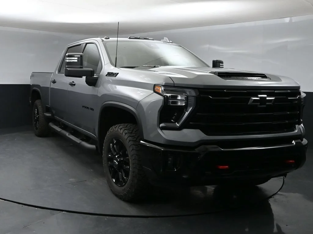 2026 Chevrolet Silverado 2500 HD LTZ - Photo 6
