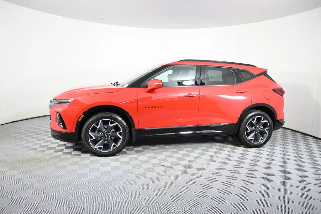 Used 2022 Chevrolet Blazer RS with VIN 3GNKBKRS7NS218088 for sale in Forest Lake, Minnesota