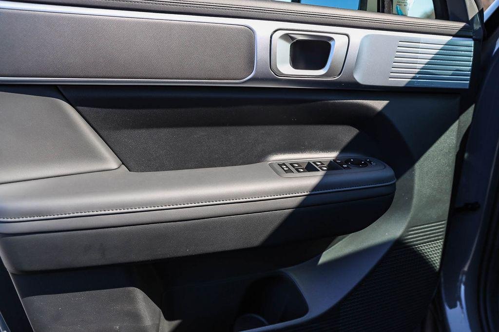 New 2026 Hampton Gray Hyundai SEL AWD image 22