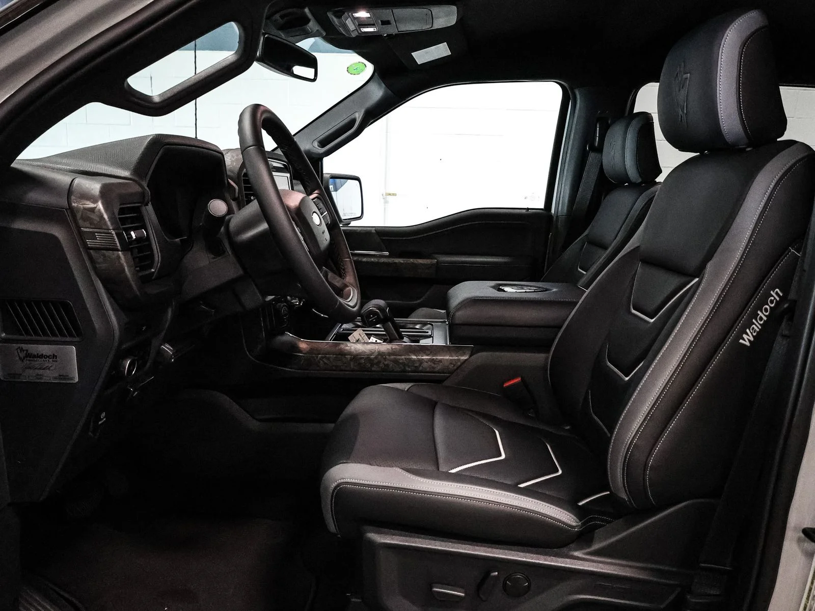 New 2026 White Ford XLT image 25