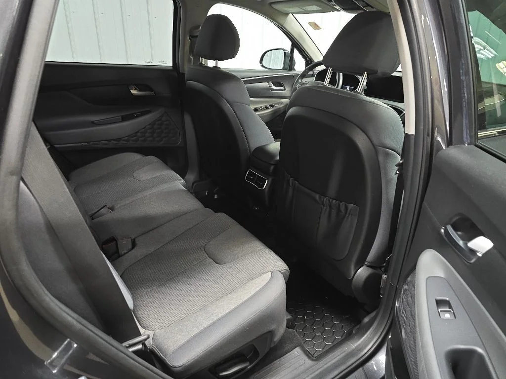 Used 2023 Gray Hyundai SEL image 17