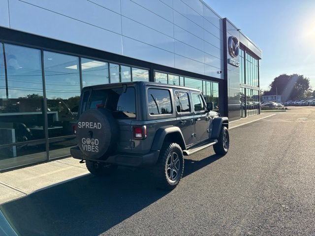 Used 2021 Gray Jeep Unlimited Sport S image 3