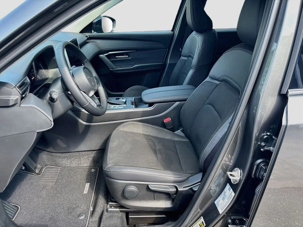 New 2026 Machine Gray Metallic Mazda 2.5 S Select AWD image 20