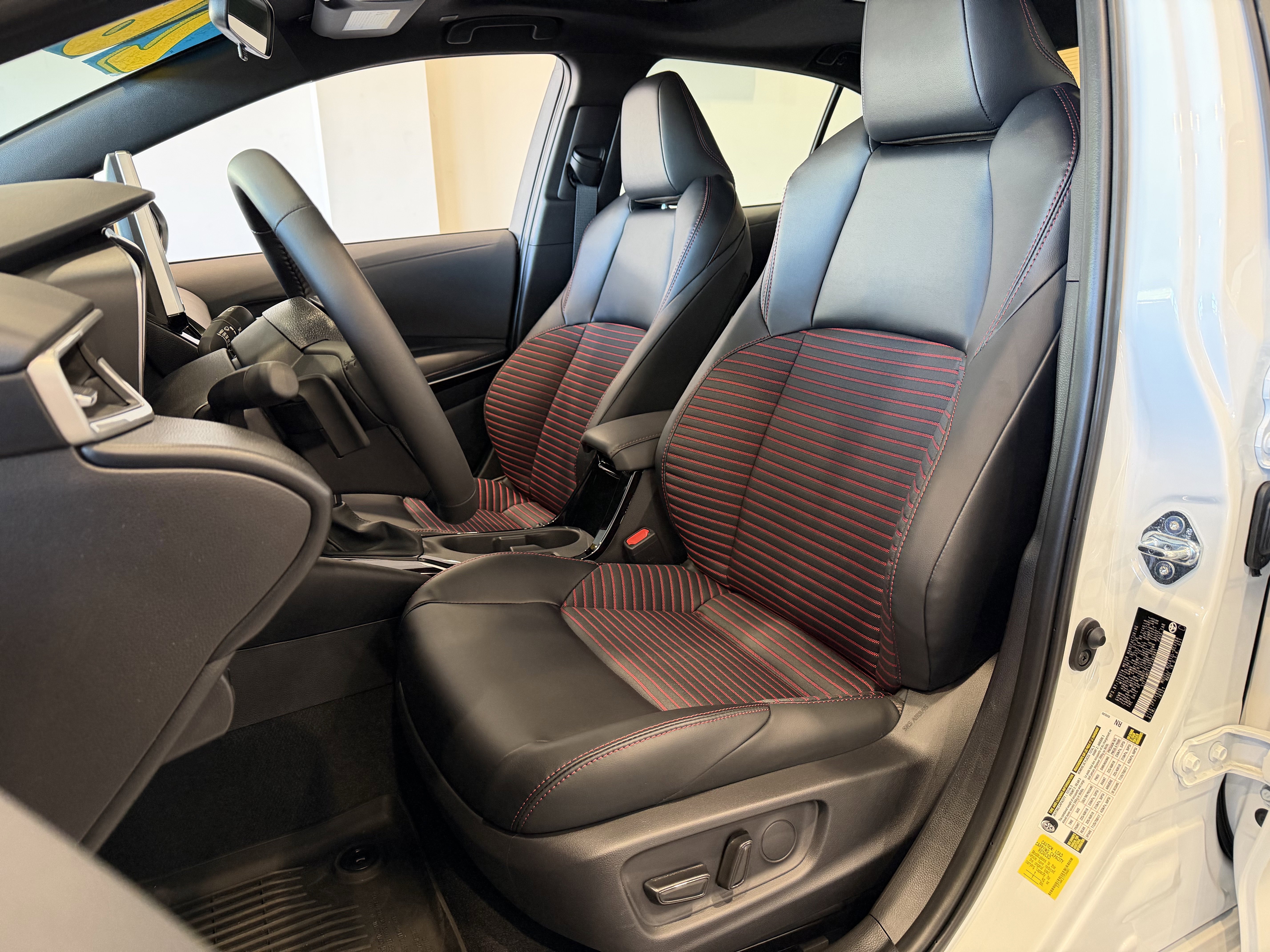 2026 Toyota Corolla XSE - Photo 52