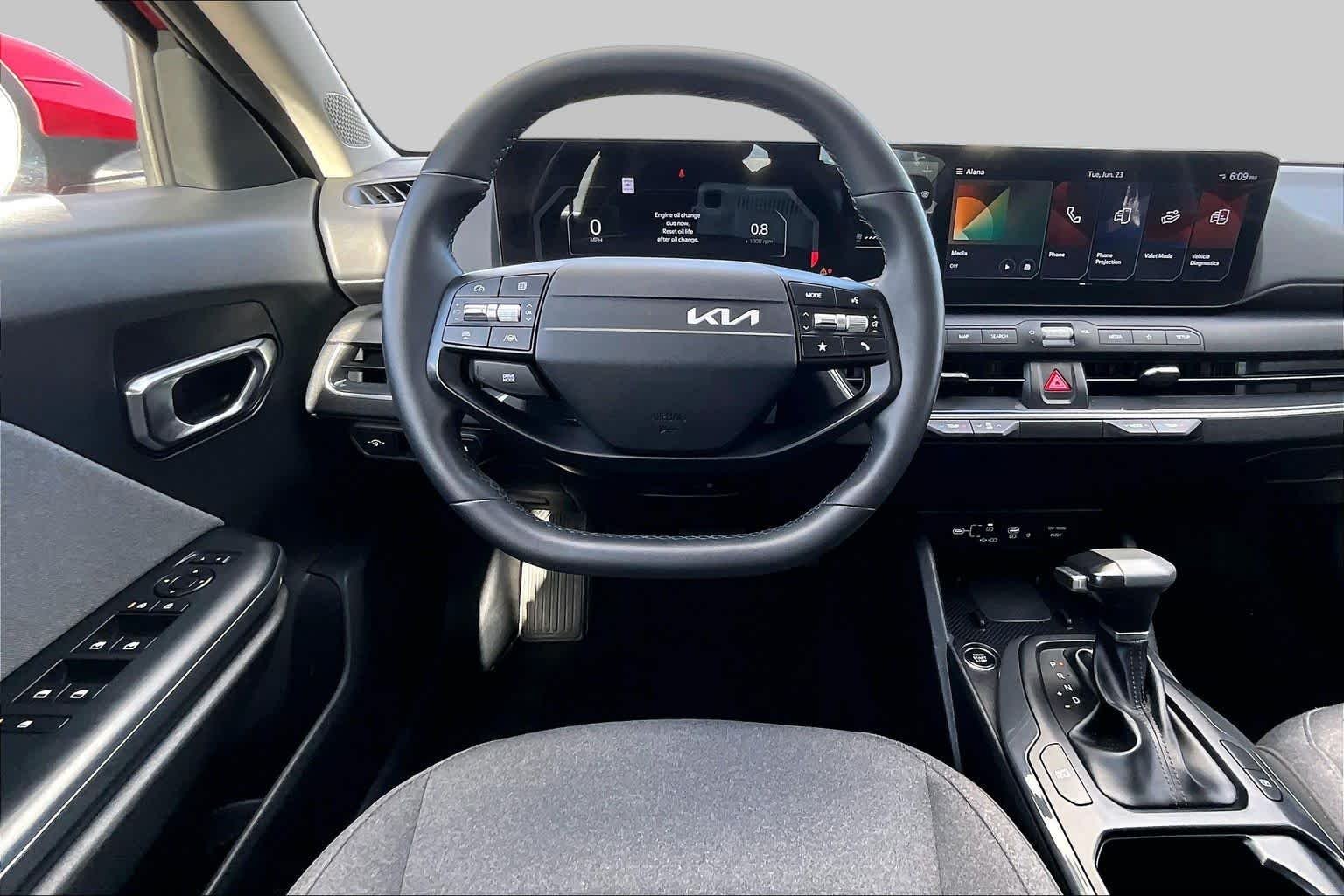 Pre-Owned 2025 Kia K4 EX