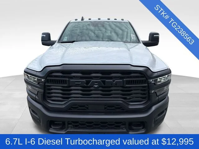 New 2026 Bright White Clear-Coat Exterior Paint RAM Tradesman image 3