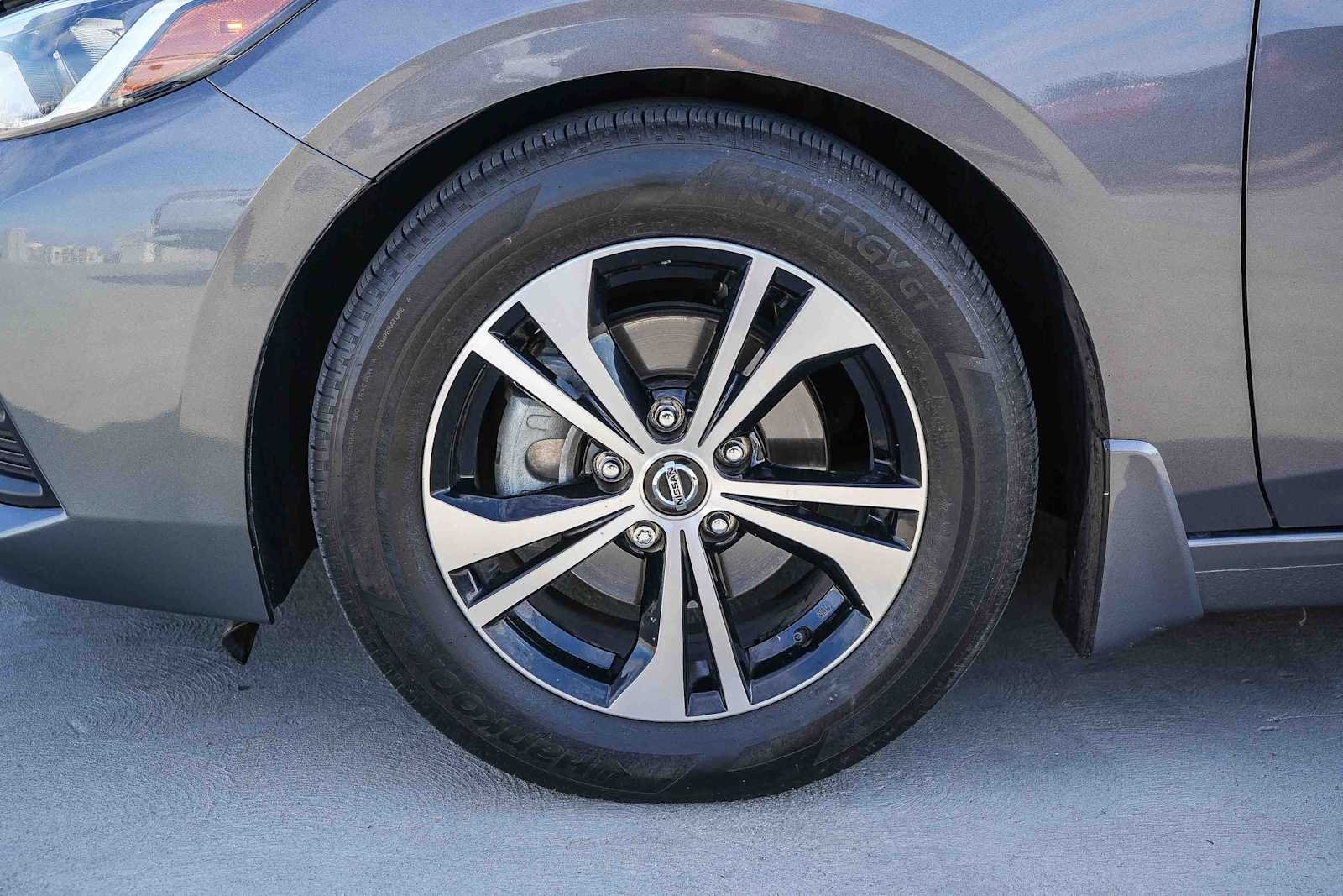 Used 2022 Gun Metallic Nissan SV image 11