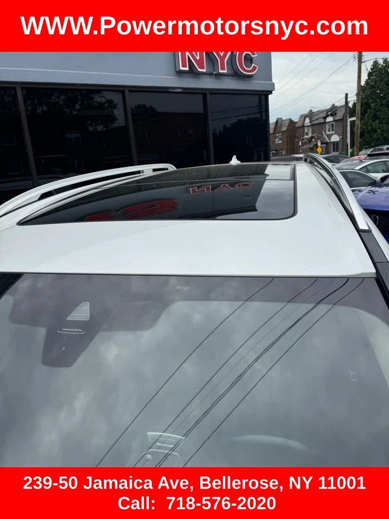 Used 2022 White BMW xDrive40i image 20