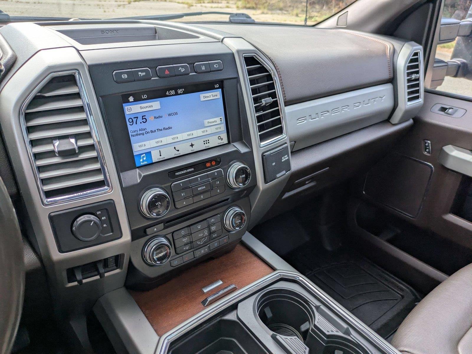 Used 2017 Shadow Black Ford King Ranch image 20
