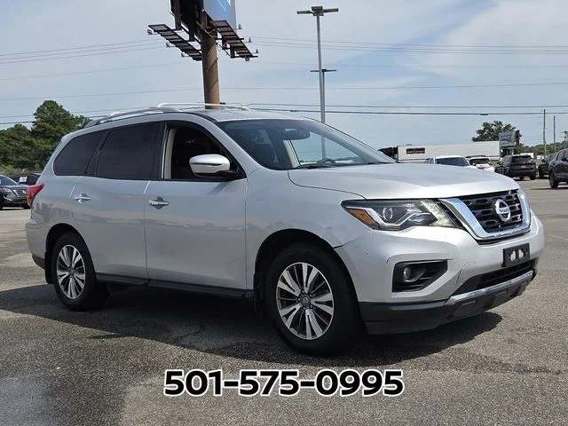 Used 2020 Silver Nissan SV image 4