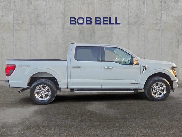 Certified Used 2024 Avalanche Ford XLT image 6