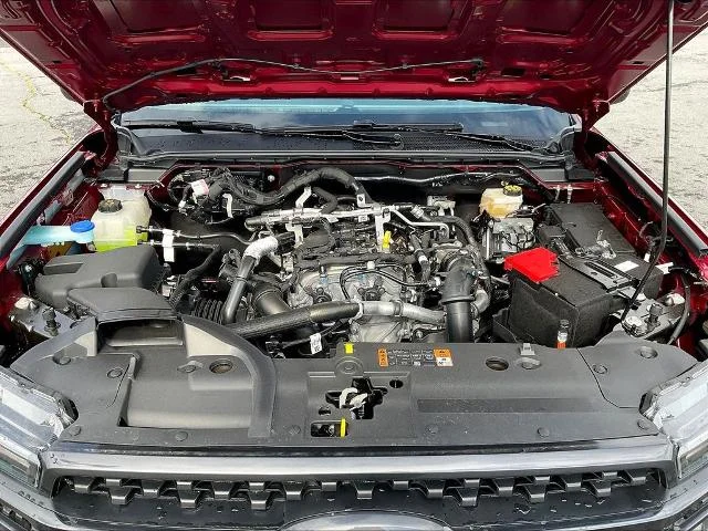 New 2026 Ruby Red Metallic Tinted Clearcoat Ford XLT image 43