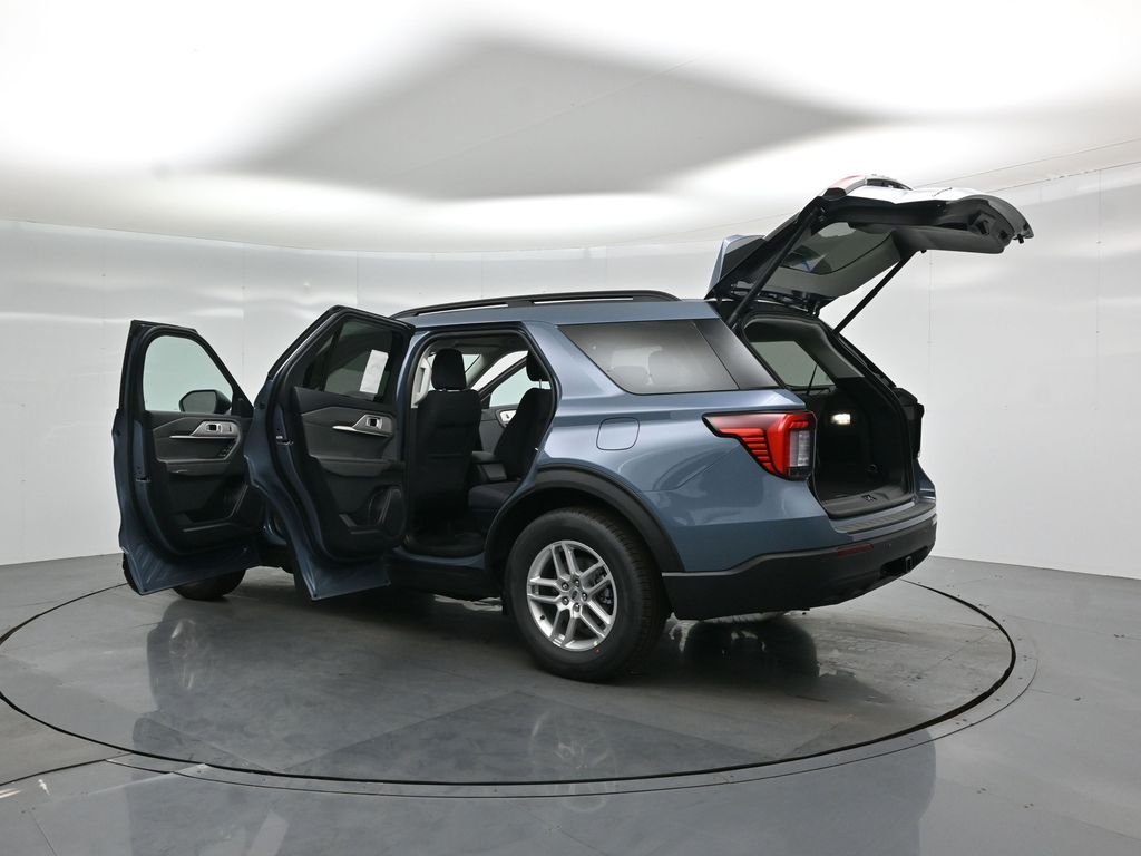 New 2026 Vapor Blue Metallic Ford Active image 32