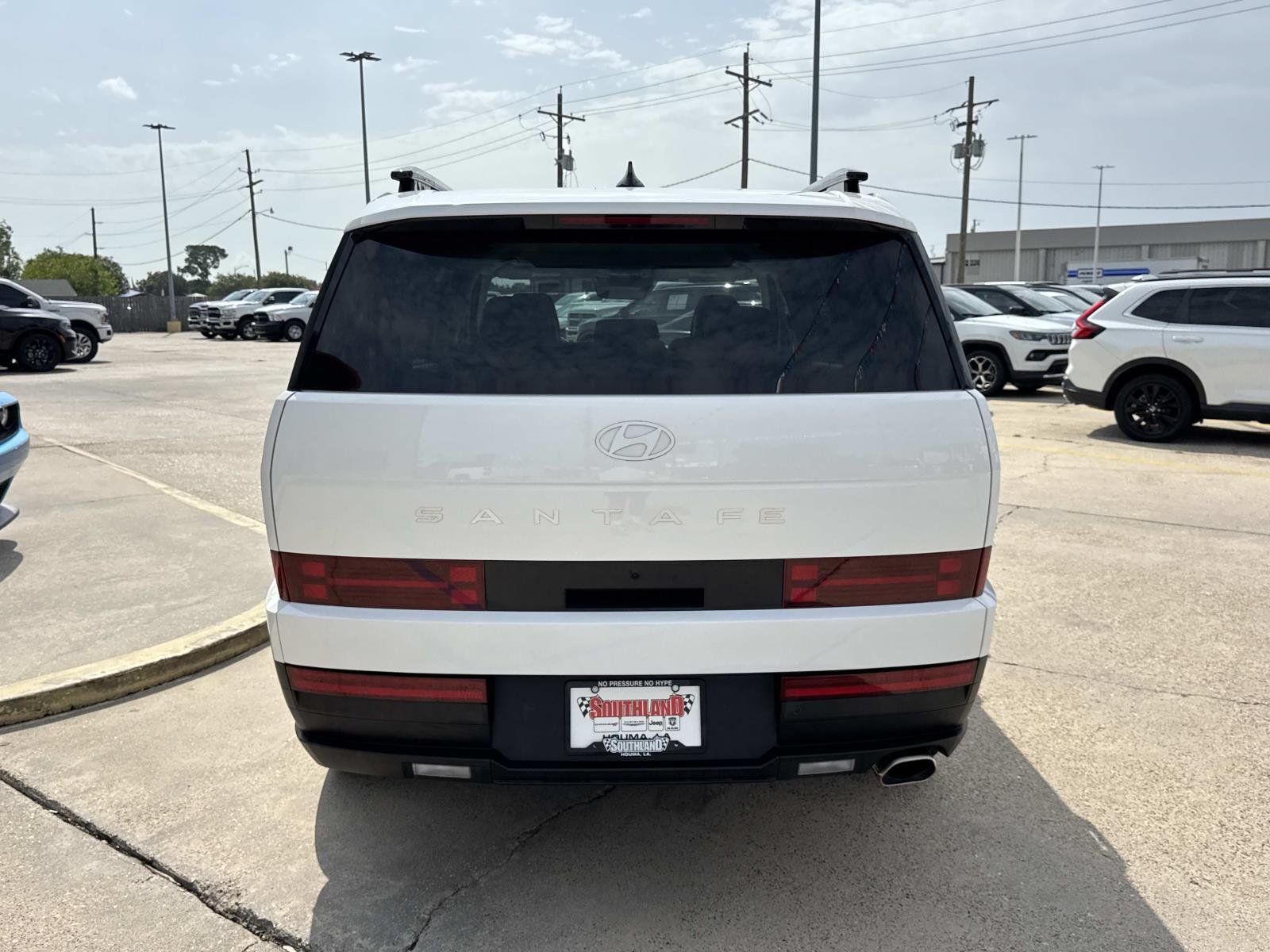 Used 2025 Serenity White Hyundai SEL image 6