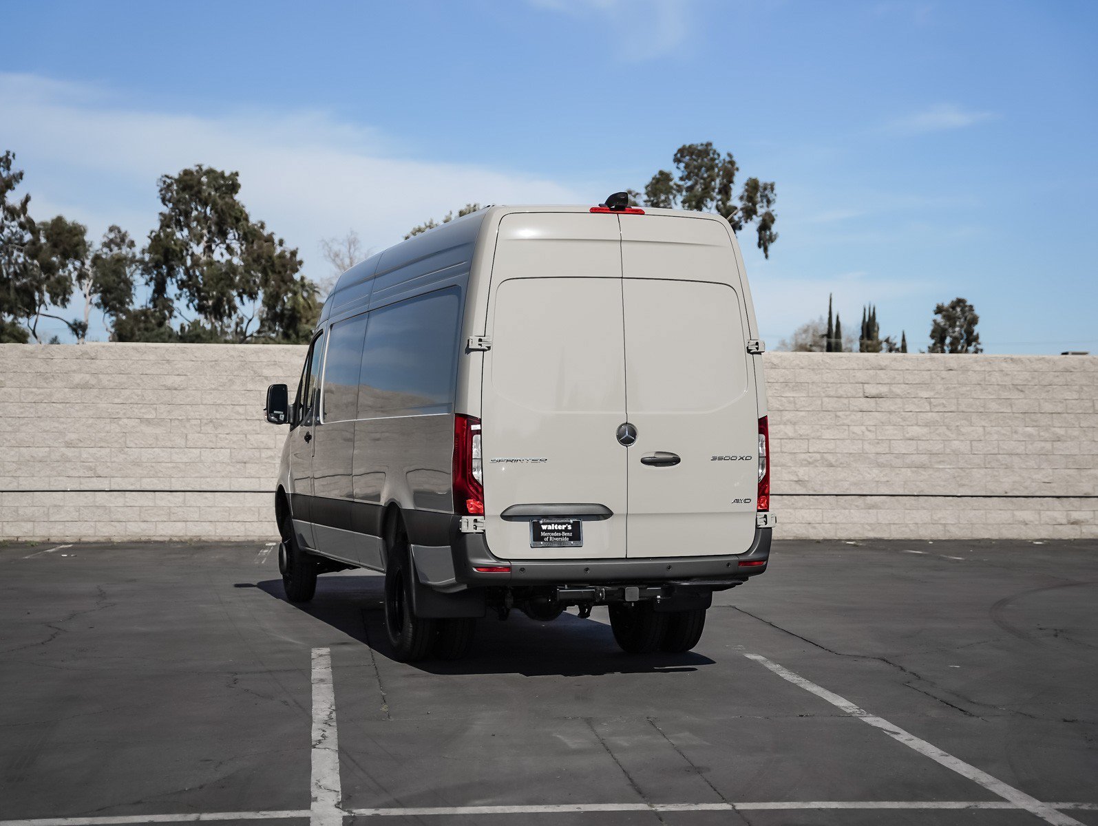 New 2026 Stone Gray Mercedes-Benz 3500XD High Roof I4 Diesel HO 170 AWD image 4
