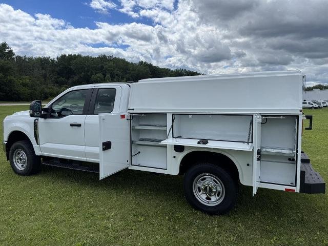 New 2026 Oxford White Ford F-250® XL image 20