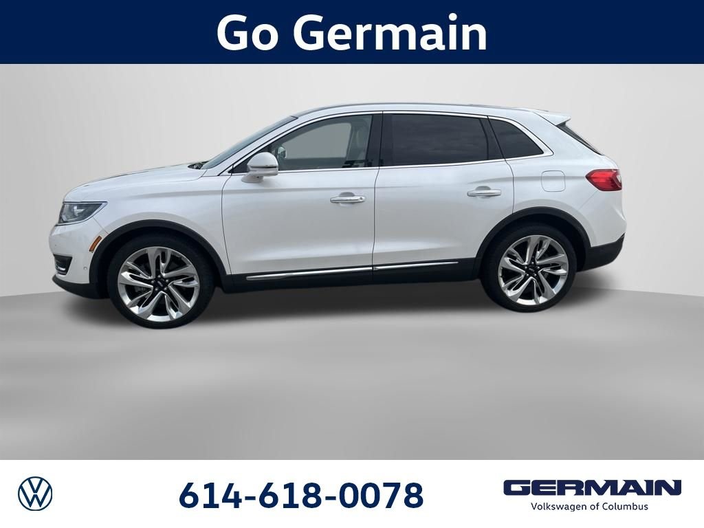 Used 2018 White Lincoln Reserve image 3