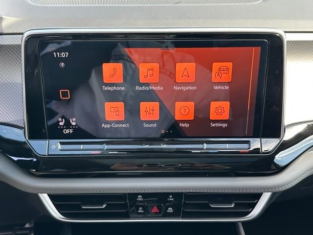 New 2026 Avocado Green Pearl Volkswagen 2.0T Peak Edition image 33
