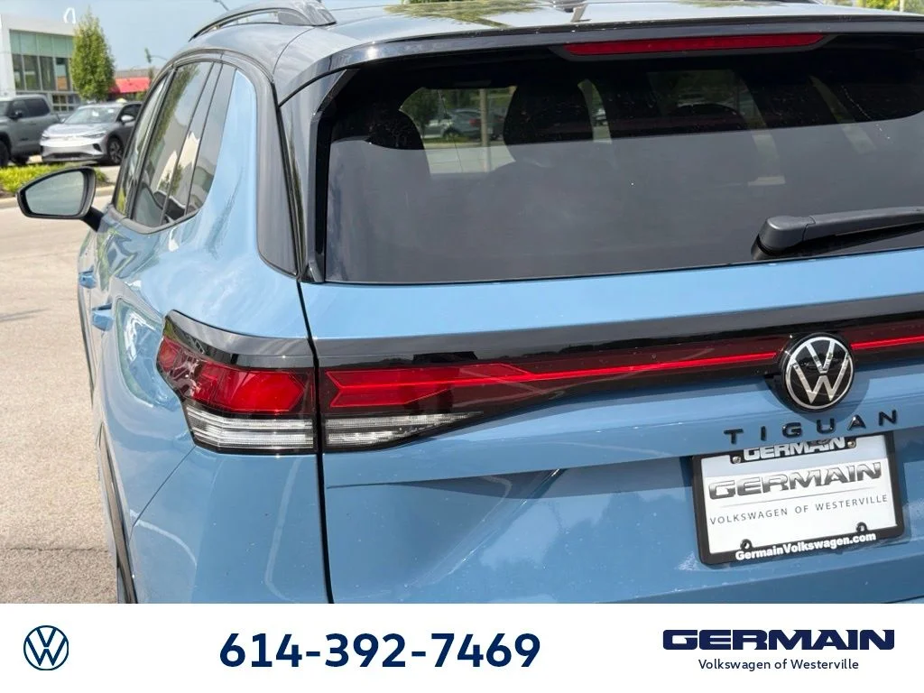 New 2026 Blue Volkswagen 2.0T SE R-Line Black image 9