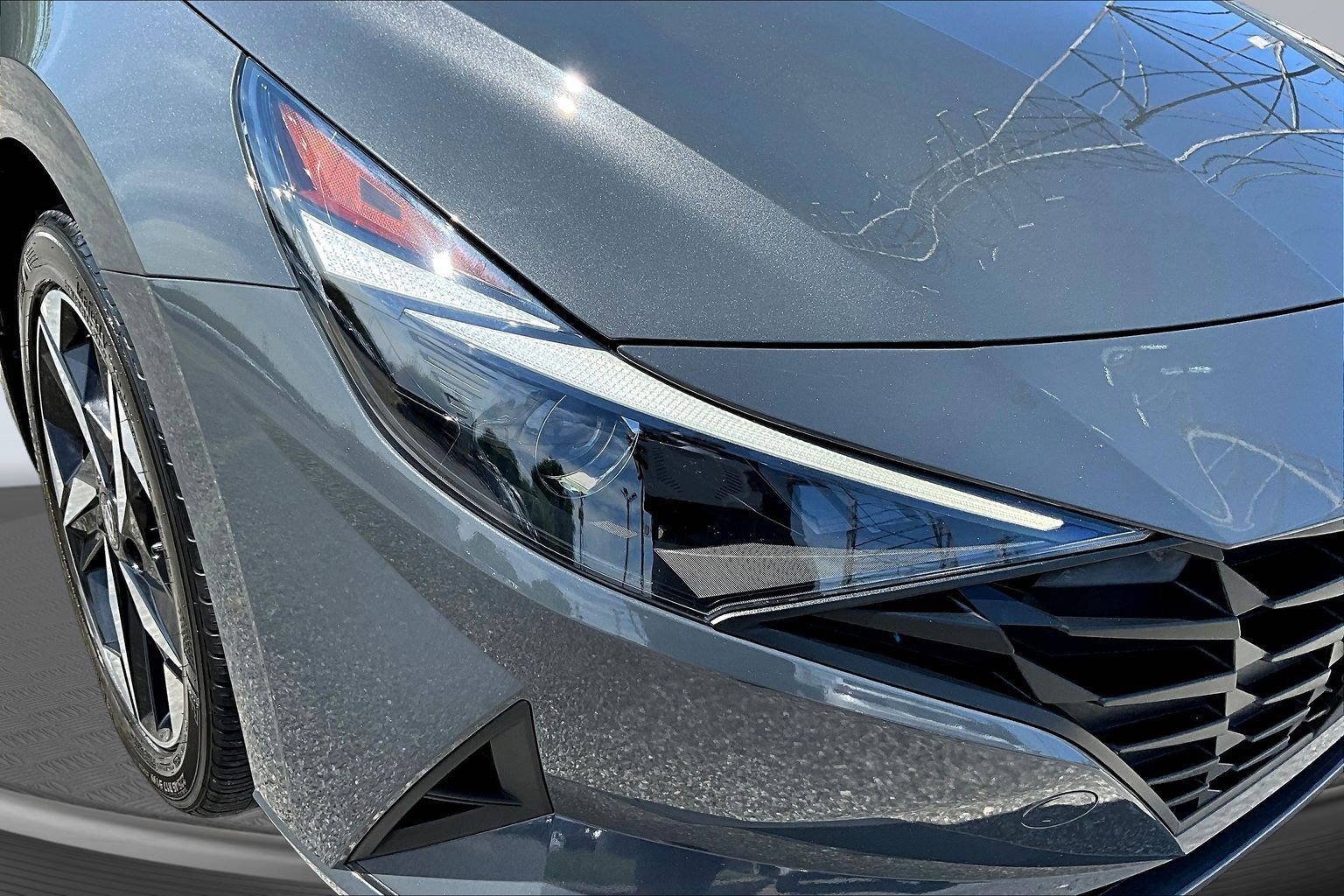 Used 2023 Gray Hyundai SEL image 27