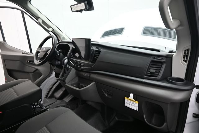 New 2026 Oxford White Ford Cargo Van image 28