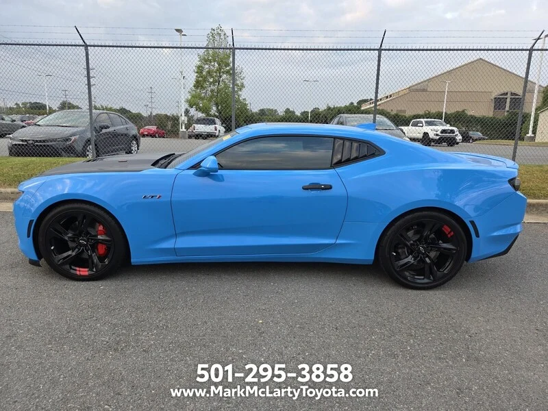 Used 2022 BLUE CHEVROLET 2DR CPE LT1 image 6