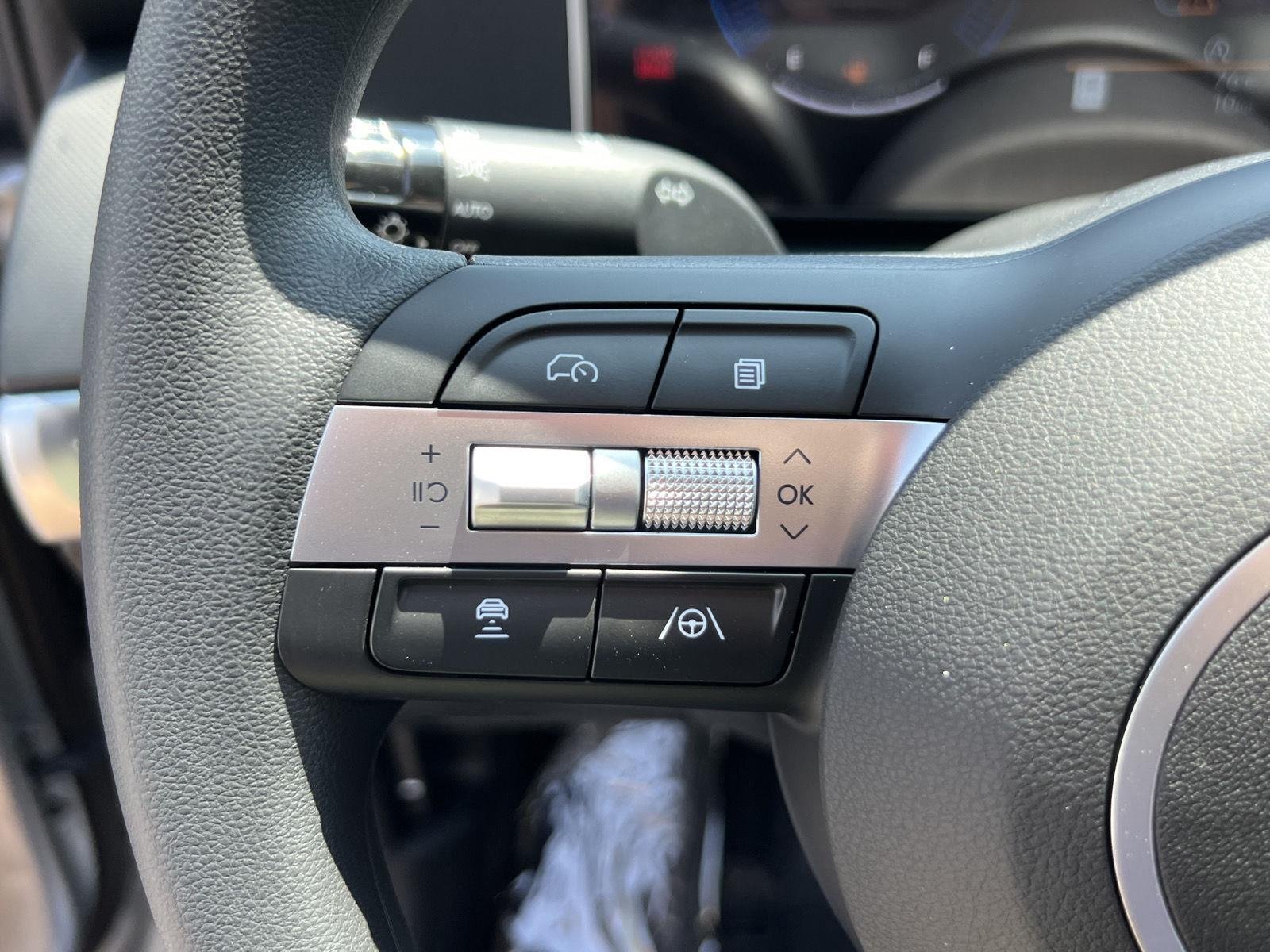 New 2026 Shimmering Silver Hyundai SEL Plus image 32