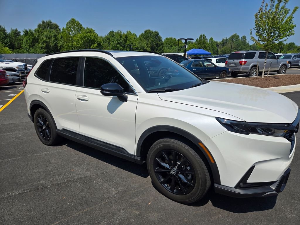 2025 Honda CR-V Sport - Photo 2