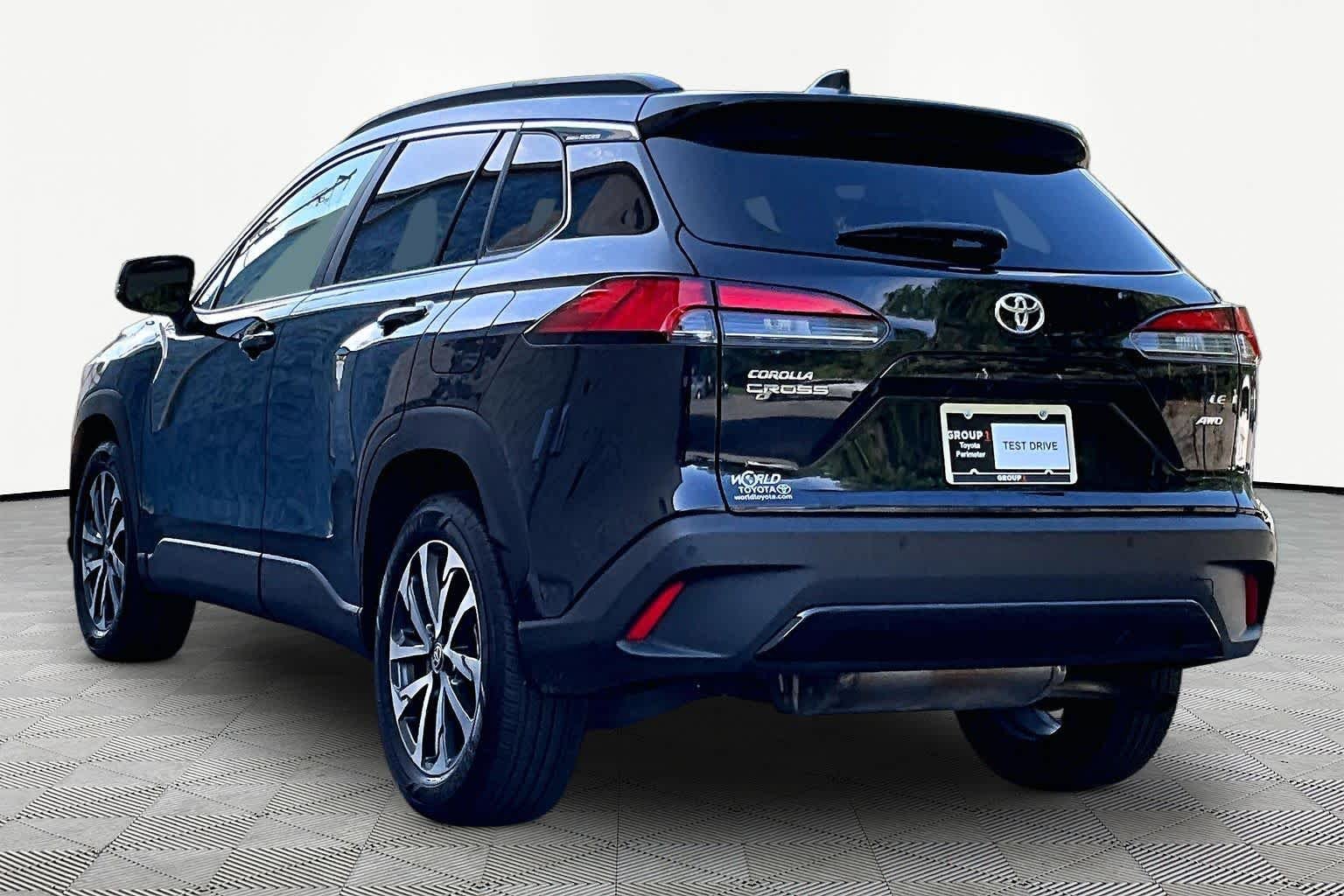Used 2025 Jet Black Toyota XLE image 12