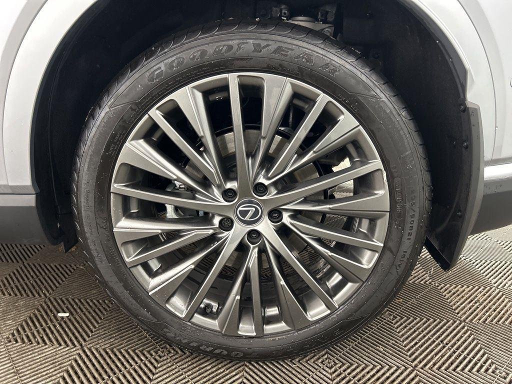 Used 2025 Iridium Lexus 350 Luxury image 3