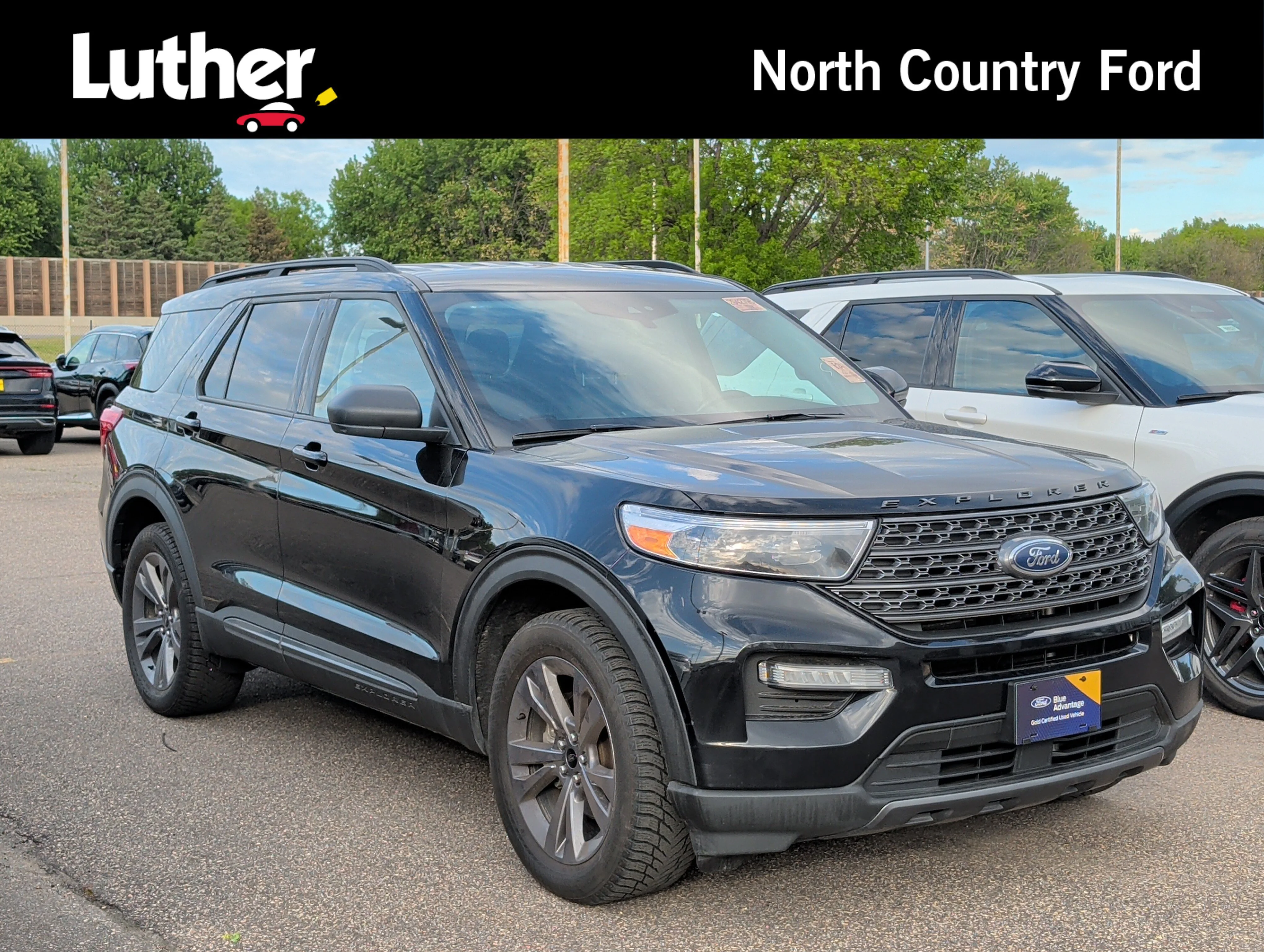 2023 Ford Explorer XLT 4WD's photo