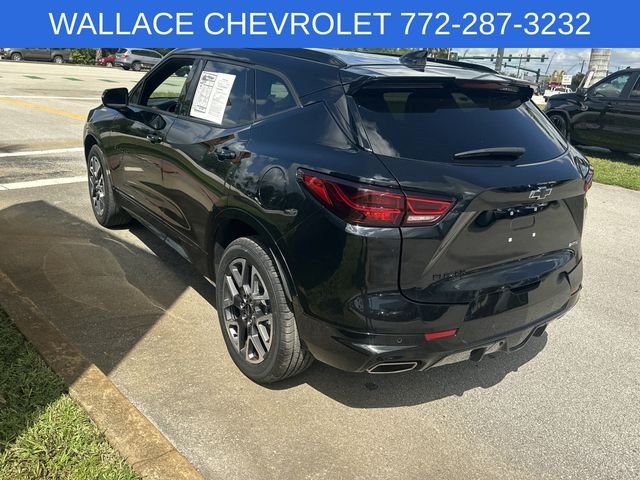Used 2025 Black Chevrolet RS image 8